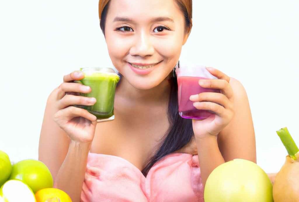 1685954425Juicing for radiant skin and hair health